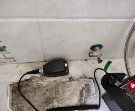龙川屋顶漏水维修公司分享下卫生间漏水的危害及解决方法